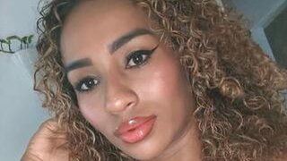ShairaBrown Webcam