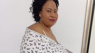 GoldenGoddessxx22 Webcam